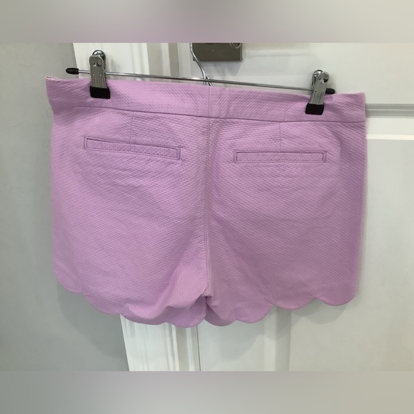 Lily Pulitzer Buttercup short. Lilac. Size 4. Never worn. - Picture 2 of 2